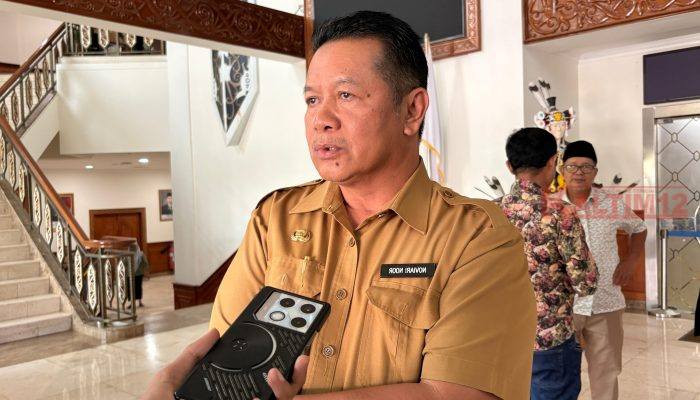 Jalan Mantap Kutim Masih 34,78 Persen, APBD Anjlok ke Rp5,1 Triliun